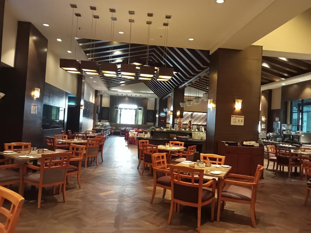Hotel Seaview Gateway - Private Owner Port Dickson Esterno foto